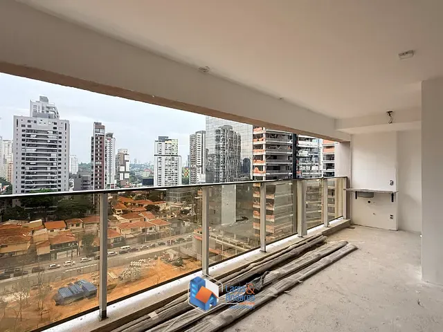 Apartamento com 40000m² 3 quartos e 3 banheiros, à venda, no bairro Jardim das Acácias em São Paulo