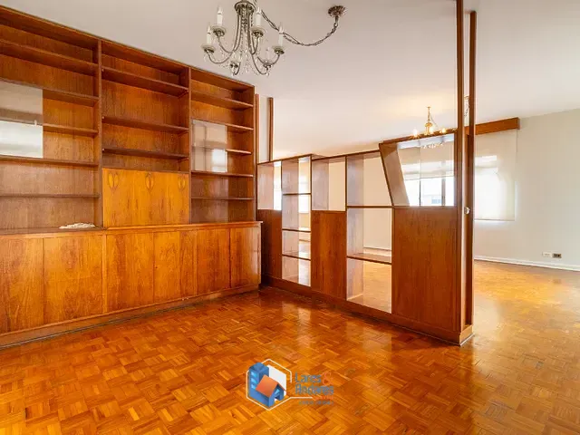 Apartamento com 216m² 3 quartos e 2 banheiros, à venda, no bairro Cerqueira César em São Paulo
