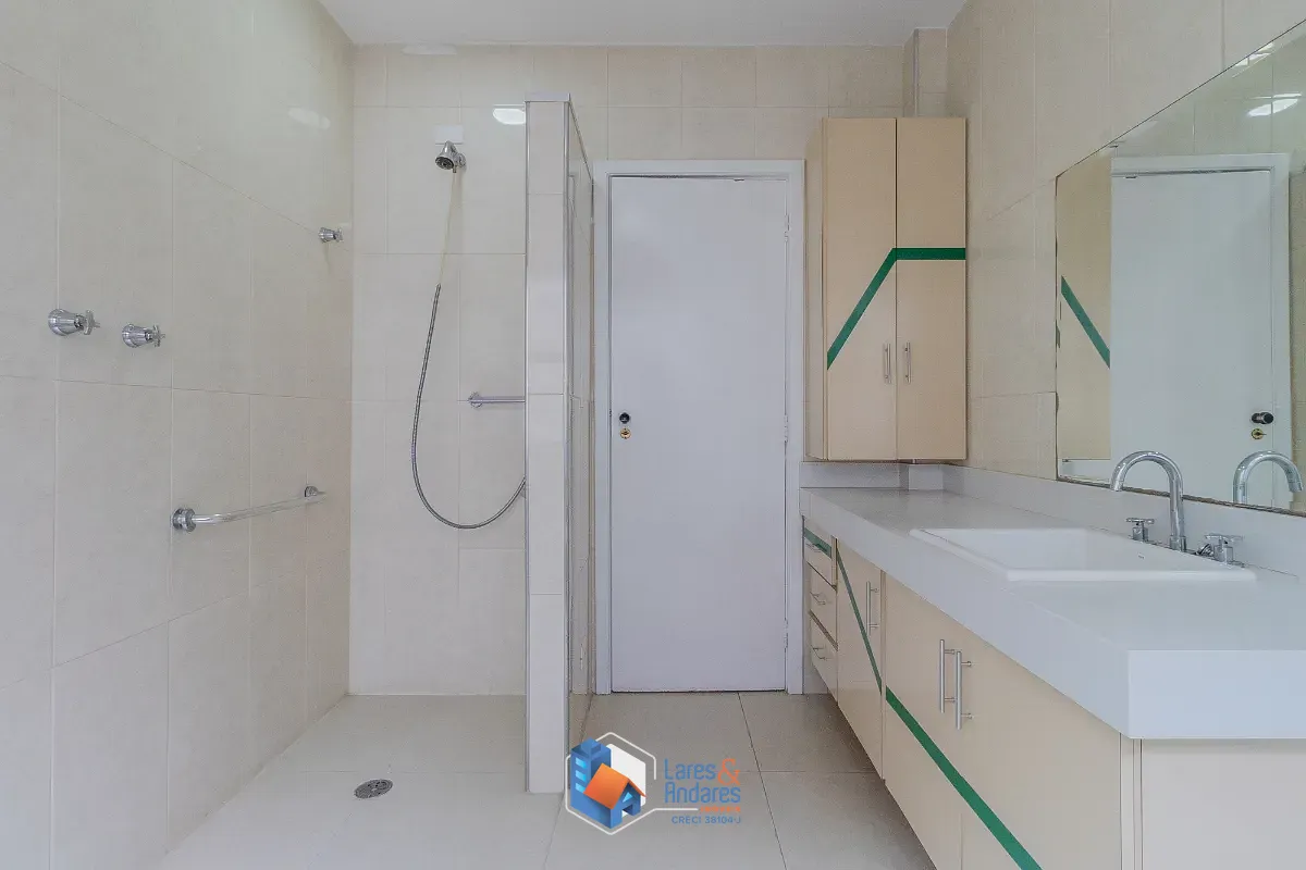 Apartamento, 3 quartos, 216 m² - Foto 11