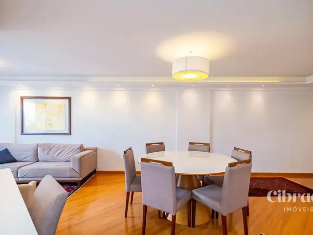 Apartamento 3 quartos e 2 banheiros, para alugar, no bairro Bigorrilho em Curitiba