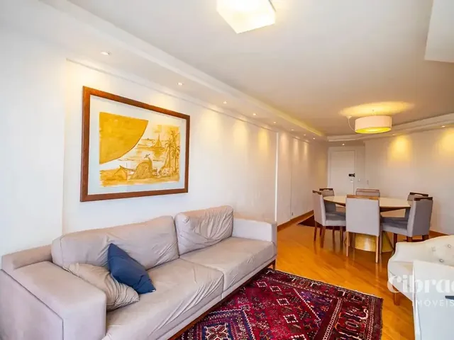 Apartamento 3 quartos e 2 banheiros, para alugar, no bairro Bigorrilho em Curitiba