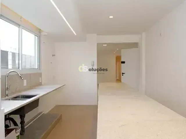 Apartamento 2 quartos e 2 banheiros, à venda, no bairro Pinheiros em São Paulo