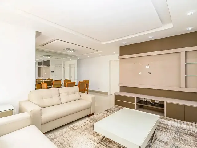 Apartamento 3 quartos e 3 banheiros, para alugar, no bairro Alto da Rua XV em Curitiba