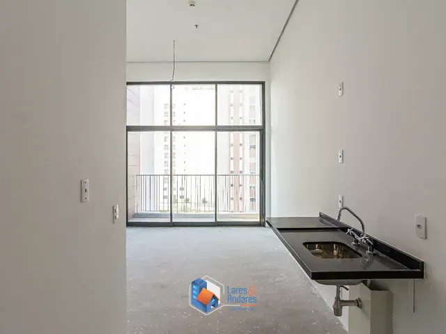 Apartamento com 31m² 1 quarto e 1 banheiro, à venda, no bairro Pinheiros em São Paulo