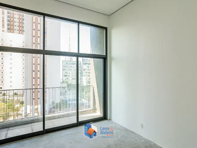 Apartamento com 31m² 1 quarto e 1 banheiro, à venda, no bairro Pinheiros em São Paulo