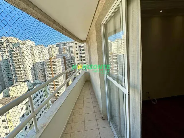 Apartamento com 75m² 3 quartos e 2 banheiros, à venda, no bairro Parque Residencial Aquarius em São José dos Campos