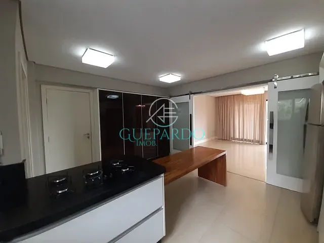 Apartamento com 312m² 3 quartos e 4 banheiros, à venda ou para alugar, no bairro Gleba Fazenda Palhano em Londrina