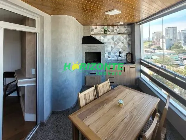 Apartamento com 175m² 4 quartos e 3 banheiros, à venda, no bairro Vila Sanches em São José dos Campos