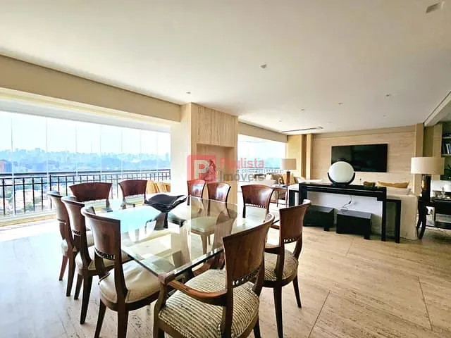 Apartamento com 530m² 4 quartos e 6 banheiros, à venda, no bairro Vila Nova Conceição em São Paulo