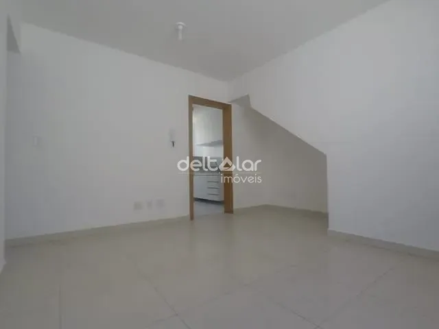 Apartamento com 68m² 3 quartos e 1 banheiro, à venda, no bairro Planalto em Belo Horizonte