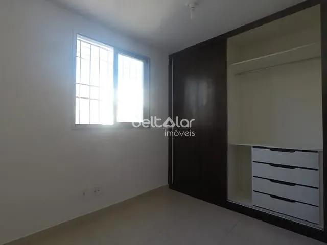 Apartamento com 68m² 3 quartos e 1 banheiro, à venda, no bairro Planalto em Belo Horizonte