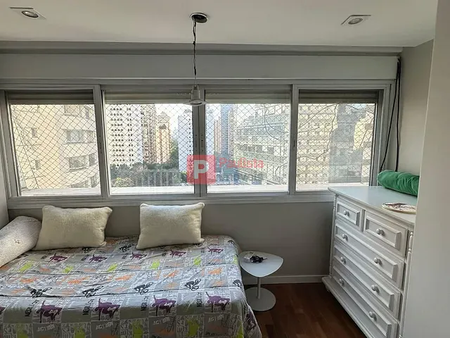 Apartamento com 179m² 2 quartos e 4 banheiros, à venda, no bairro Itaim Bibi em São Paulo
