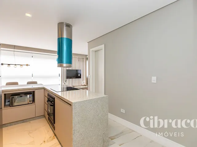 Apartamento 1 quarto e 2 banheiros, para alugar, no bairro São Francisco em Curitiba
