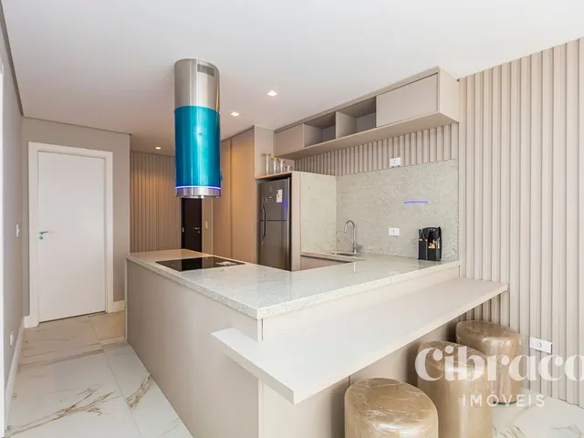 Apartamento 1 quarto e 2 banheiros, para alugar, no bairro São Francisco em Curitiba