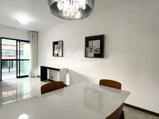 Apartamento 2 quartos e 3 banheiros, para alugar, no bairro Icaraí em Niterói