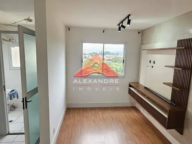 Apartamento com 47m² 2 quartos e 1 banheiro, para alugar, no bairro Vila Tesouro em São José dos Campos