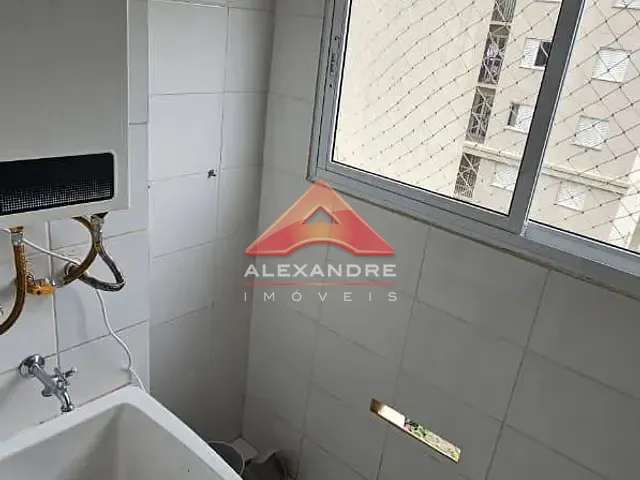 Apartamento com 47m² 2 quartos e 1 banheiro, para alugar, no bairro Vila Tesouro em São José dos Campos