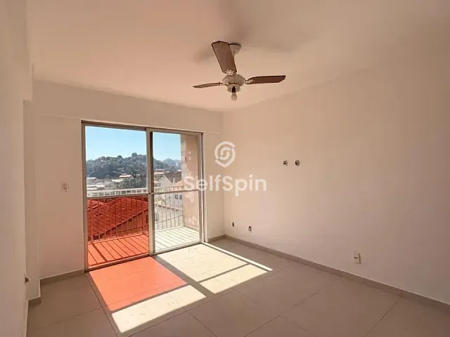 Apartamento 3 quartos e 1 banheiro, para alugar, no bairro Barreto em Niterói