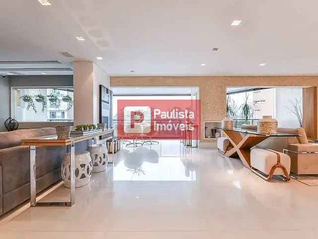Apartamento com 310m² 3 quartos e 5 banheiros, à venda, no bairro Vila Nova Conceição em São Paulo