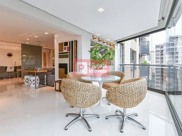 Apartamento com 310m² 3 quartos e 5 banheiros, à venda, no bairro Vila Nova Conceição em São Paulo
