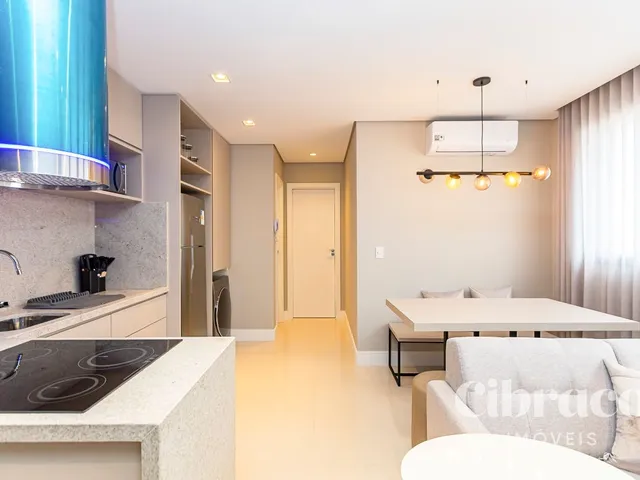 Apartamento 1 quarto e 2 banheiros, para alugar, no bairro São Francisco em Curitiba
