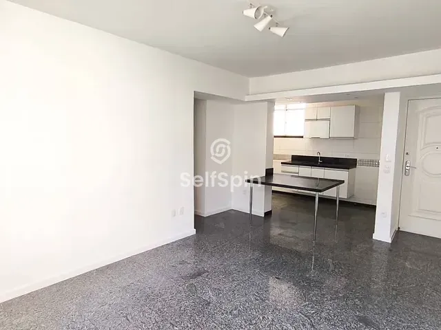 Apartamento 2 quartos e 2 banheiros, para alugar, no bairro Icaraí em Niterói