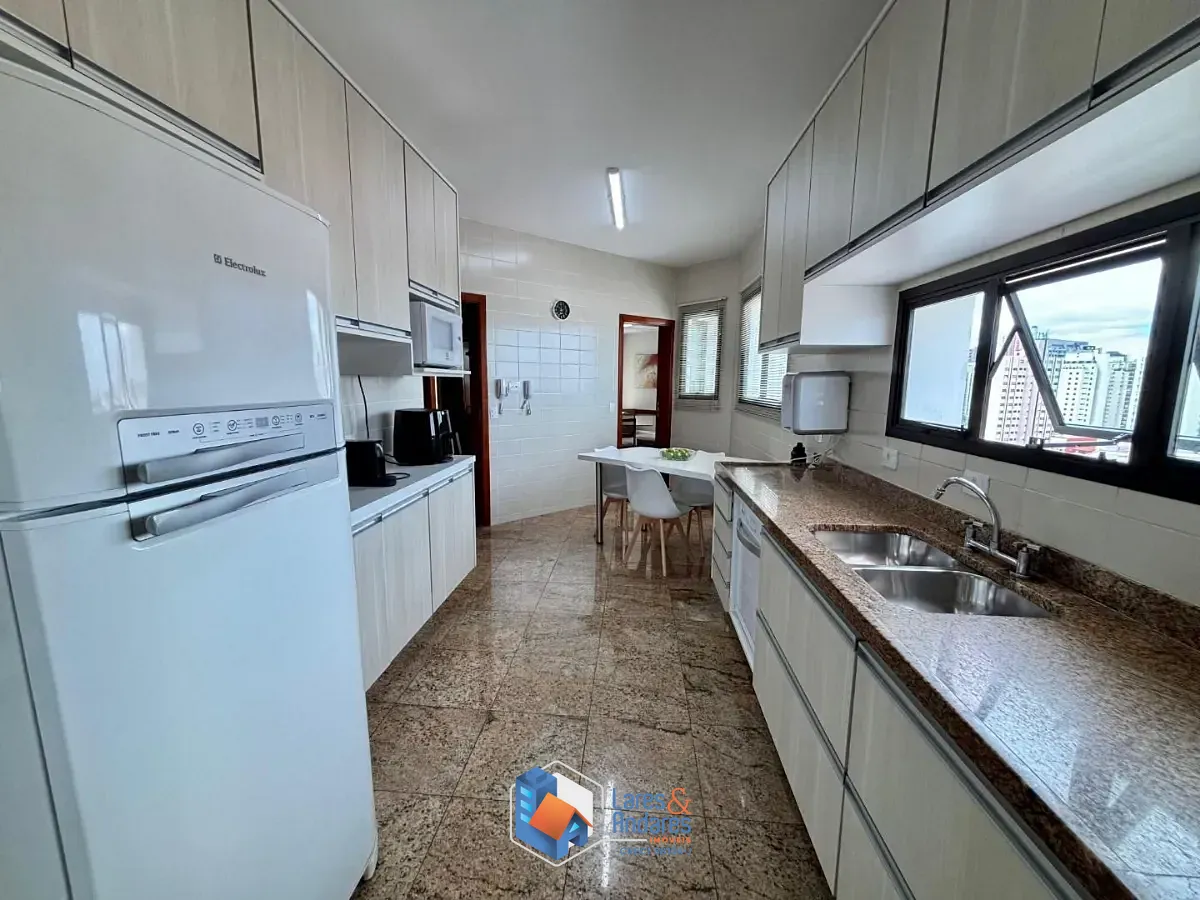 Apartamento, 4 quartos, 140 m² - Foto 10