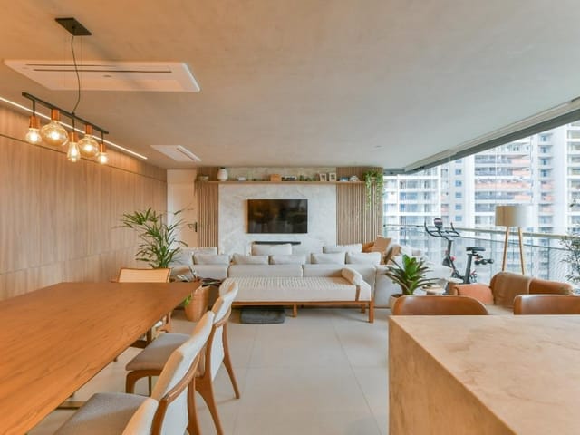 Apartamento 3 quartos e 3 banheiros, à venda ou para alugar, no bairro Jardim das Acácias em São Paulo