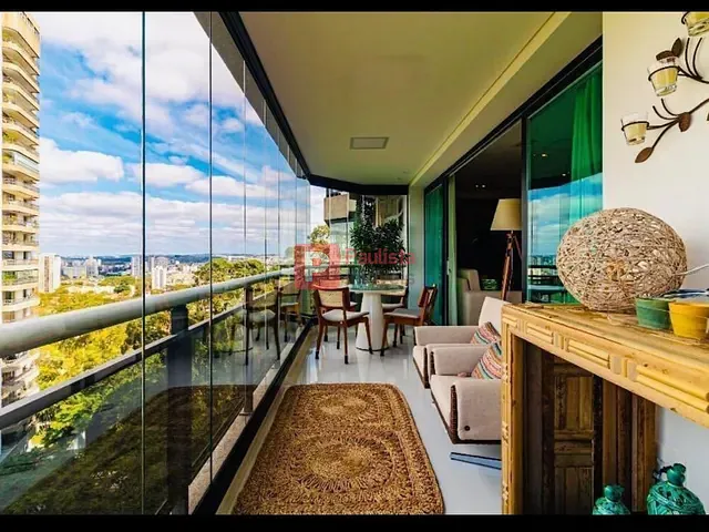 Apartamento 4 quartos e 6 banheiros, à venda, no bairro Santo Amaro em São Paulo