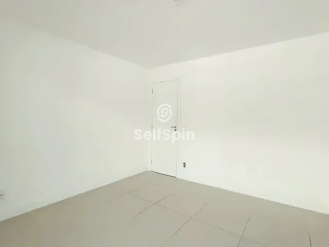 Apartamento 2 quartos e 2 banheiros, para alugar, no bairro Barroco (Itaipuaçu) em Maricá