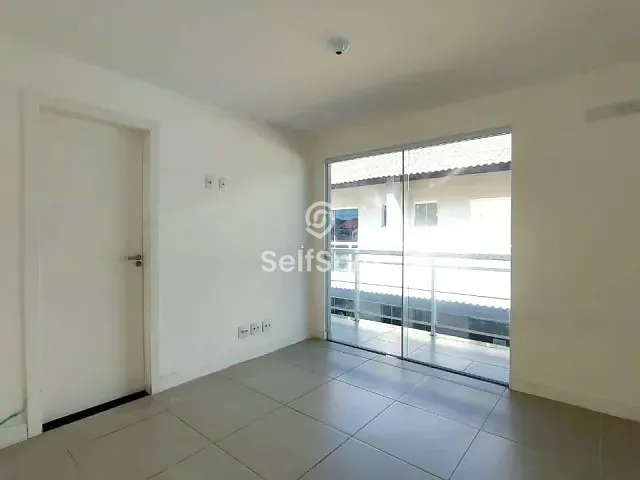 Apartamento 2 quartos e 2 banheiros, para alugar, no bairro Barroco (Itaipuaçu) em Maricá