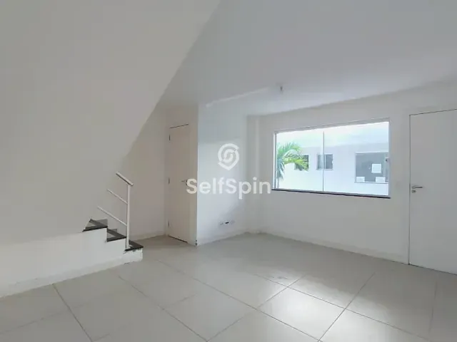 Apartamento 2 quartos e 2 banheiros, para alugar, no bairro Barroco (Itaipuaçu) em Maricá