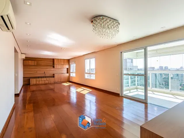 Apartamento com 210m² 3 quartos e 5 banheiros, à venda, no bairro Vila Olímpia em São Paulo