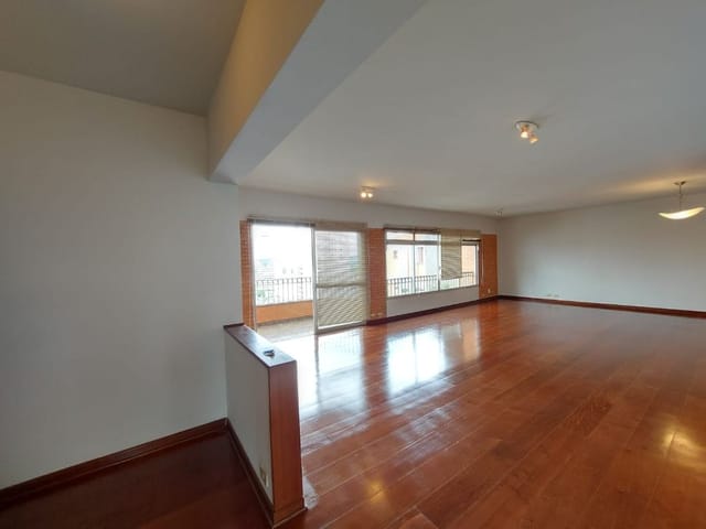 Foto do Apartamento - Apartamento com 4 dormitórios à venda, 220 m² por R$ 1.365.000,00 - Vila Ema - São José dos Campos/SP | RUSSI IMÓVEIS