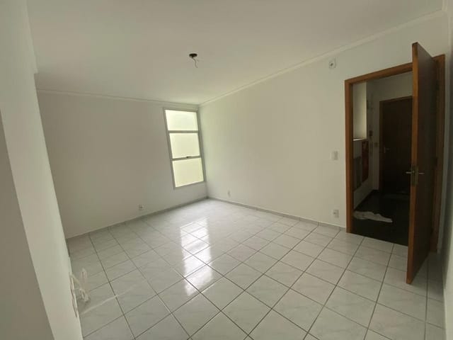 Foto do Apartamento - Apartamento com 2 dormitórios à venda, 50 m² por R$ 202.000,00 - Jardim São Vicente - São José dos Campos/SP | RUSSI IMÓVEIS