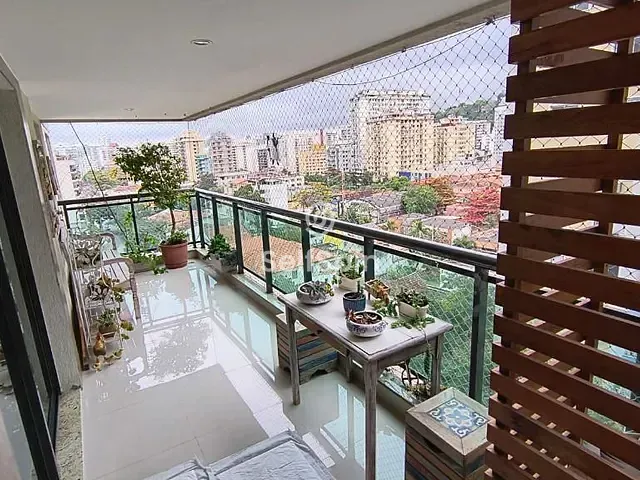 Apartamento 3 quartos e 3 banheiros, para alugar, no bairro Vital Brazil em Niterói