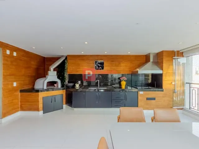 Apartamento com 330m² 4 quartos e 6 banheiros, à venda, no bairro Vila Mariana em São Paulo