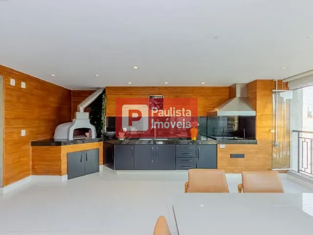 Apartamento com 330m² 4 quartos e 6 banheiros, à venda, no bairro Vila Mariana em São Paulo