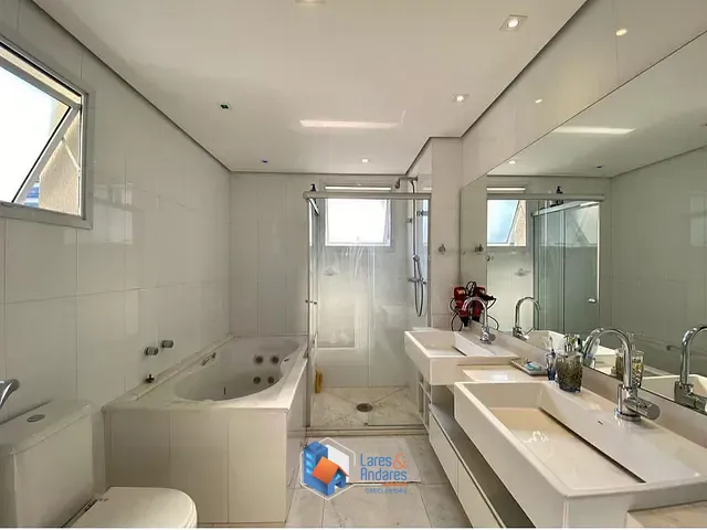 Apartamento com 245m² 4 quartos e 6 banheiros, à venda, no bairro Vila Clementino em São Paulo