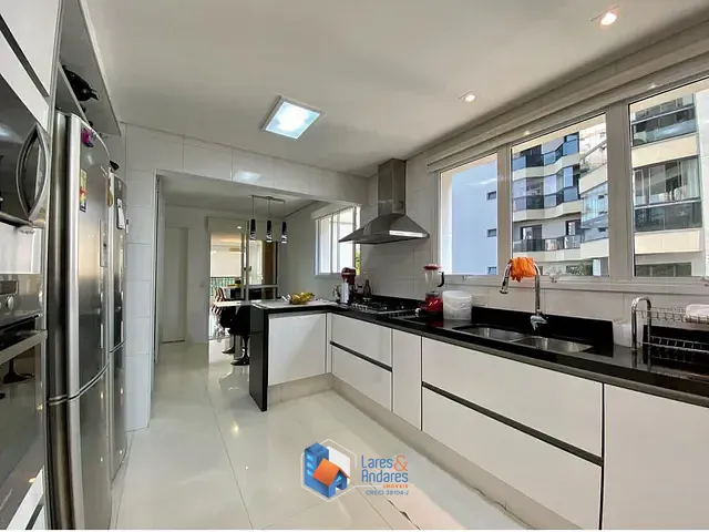 Apartamento com 245m² 4 quartos e 6 banheiros, à venda, no bairro Vila Clementino em São Paulo