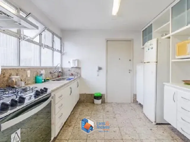 Apartamento com 176m² 3 quartos e 3 banheiros, à venda, no bairro Cerqueira César em São Paulo