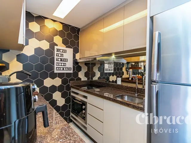 Apartamento 1 quarto e 1 banheiro, para alugar, no bairro Rebouças em Curitiba