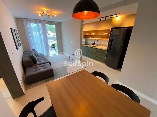 Apartamento 1 quarto e 1 banheiro, para alugar, no bairro Itaipu em Niterói