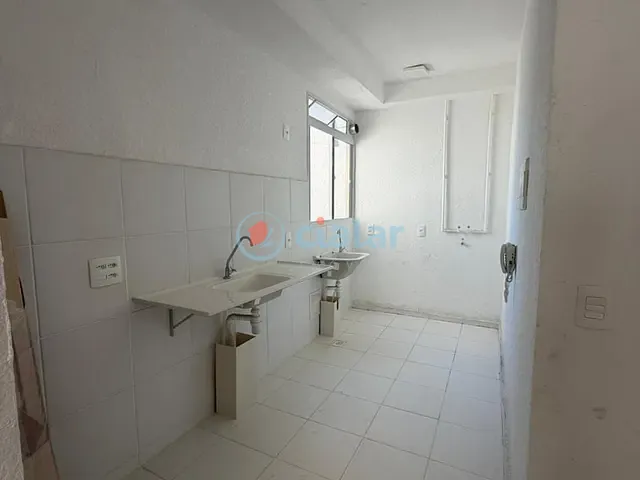 Apartamento 2 quartos e 1 banheiro, à venda, no bairro Guaratiba em Rio de Janeiro