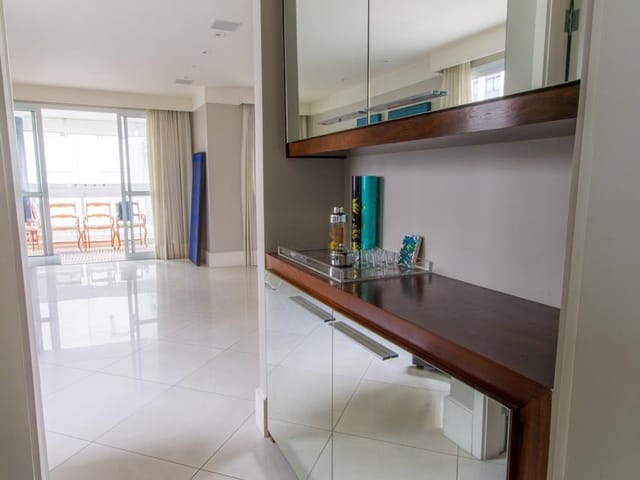 Apartamento com 124m² 3 quartos e 4 banheiros, à venda, no bairro Moema em São Paulo