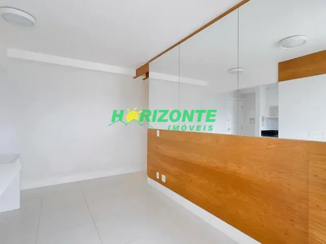 Apartamento 2 quartos e 2 banheiros, para alugar, no bairro Urbanova em São José dos Campos