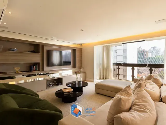 Apartamento com 186m² 3 quartos e 4 banheiros, à venda, no bairro Santa Cecília em São Paulo