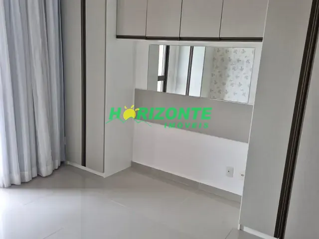 Apartamento 3 quartos e 2 banheiros, à venda ou para alugar, no bairro Loteamento Urbanova II em São José dos Campos