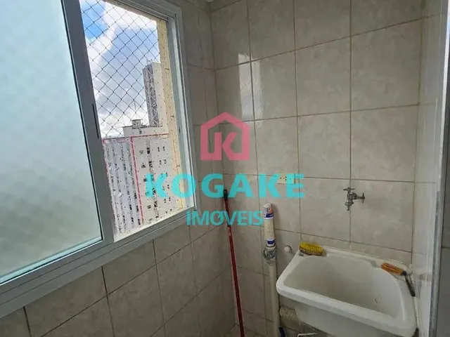 Apartamento com 10m² 1 quarto e 1 banheiro, para alugar, no bairro Centro em São José Dos Campos