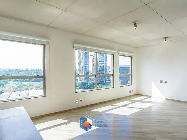Apartamento com 70m² 1 quarto e 1 banheiro, à venda, no bairro Panamby em São Paulo